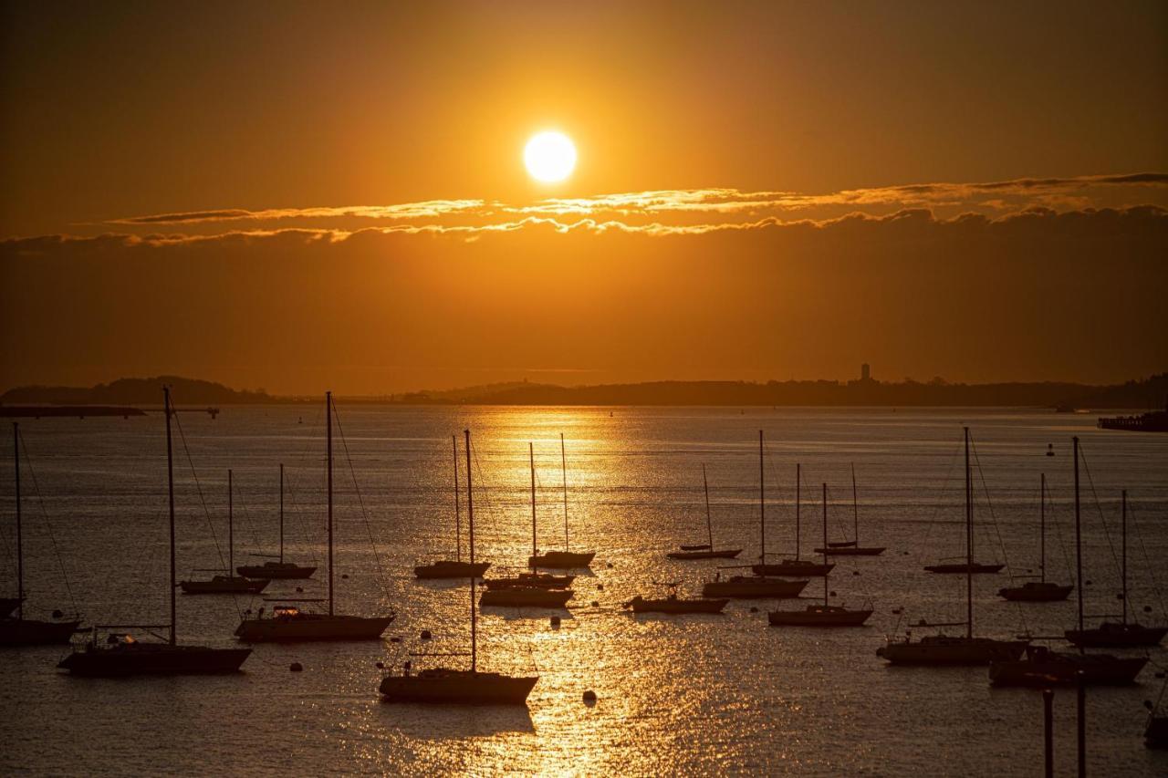 Отель Boston Marriott Long Wharf Экстерьер фото