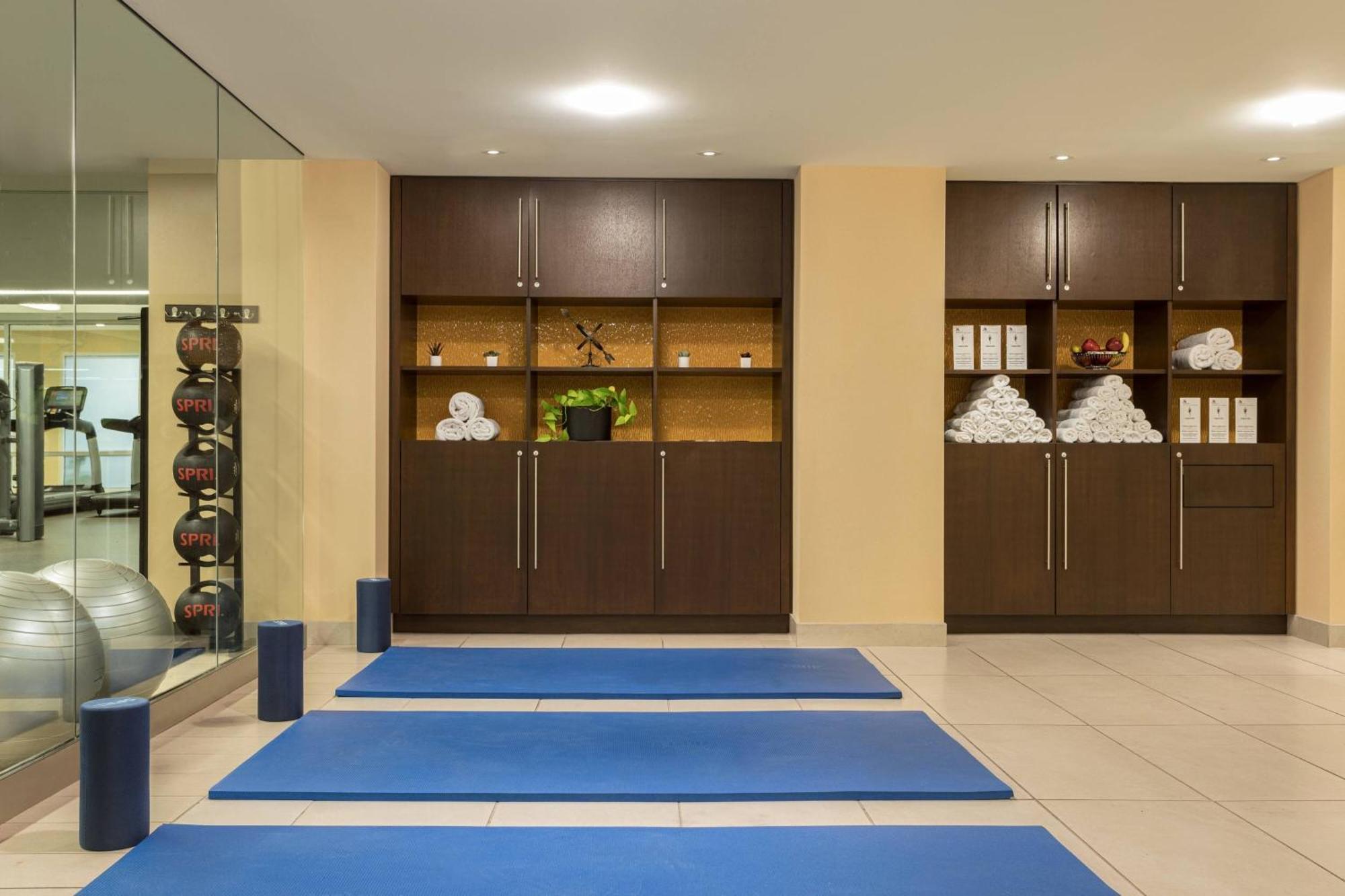 Отель Boston Marriott Long Wharf Экстерьер фото