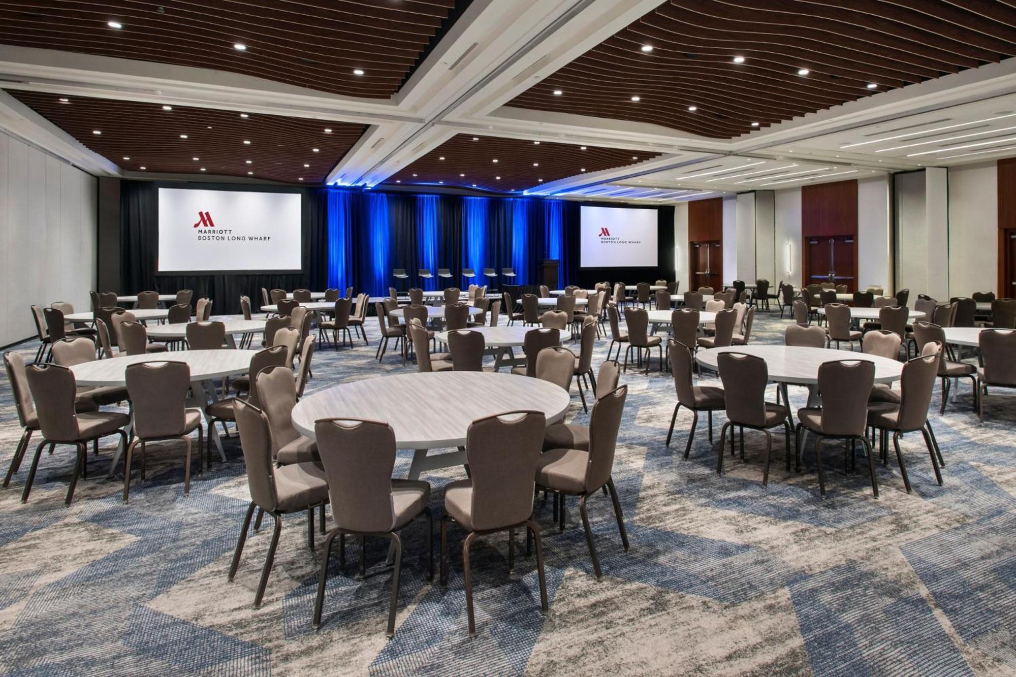 Отель Boston Marriott Long Wharf Экстерьер фото