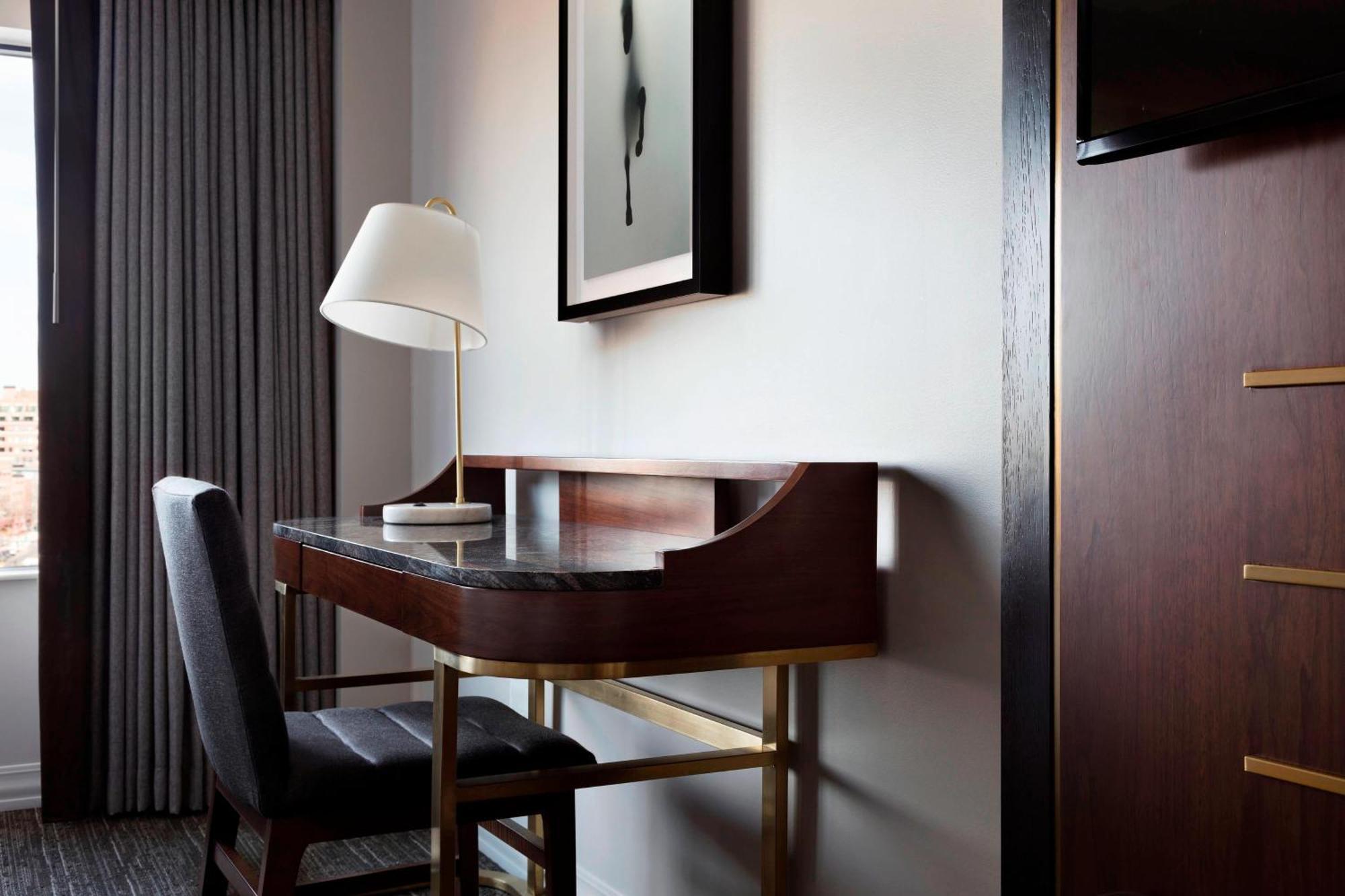 Отель Boston Marriott Long Wharf Экстерьер фото