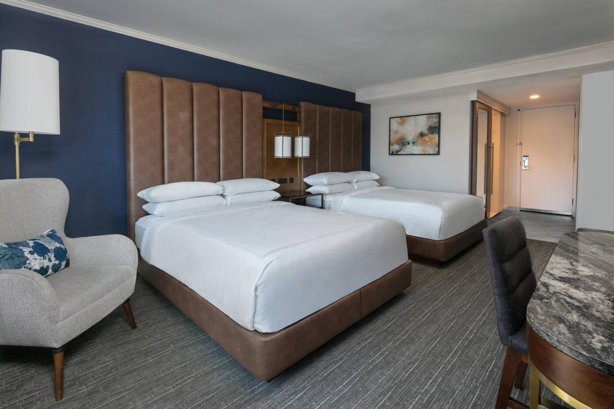 Отель Boston Marriott Long Wharf Экстерьер фото